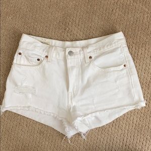 Levi’s 501 white denim shorts